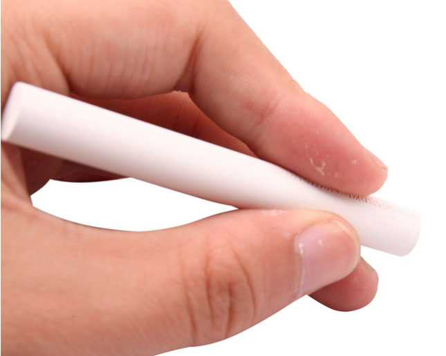 Tiza blanca antipolvo Robercolor redonda tamaño estándar para escribir cómodamente