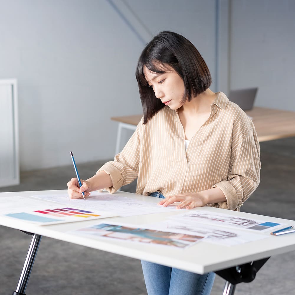 Pequeño tablero para mesa de dibujo de estudiante