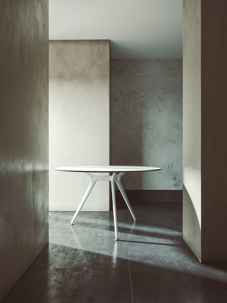Mesa auxilar Arkitek de Actiu con diseño de patas de aluminio en blanco