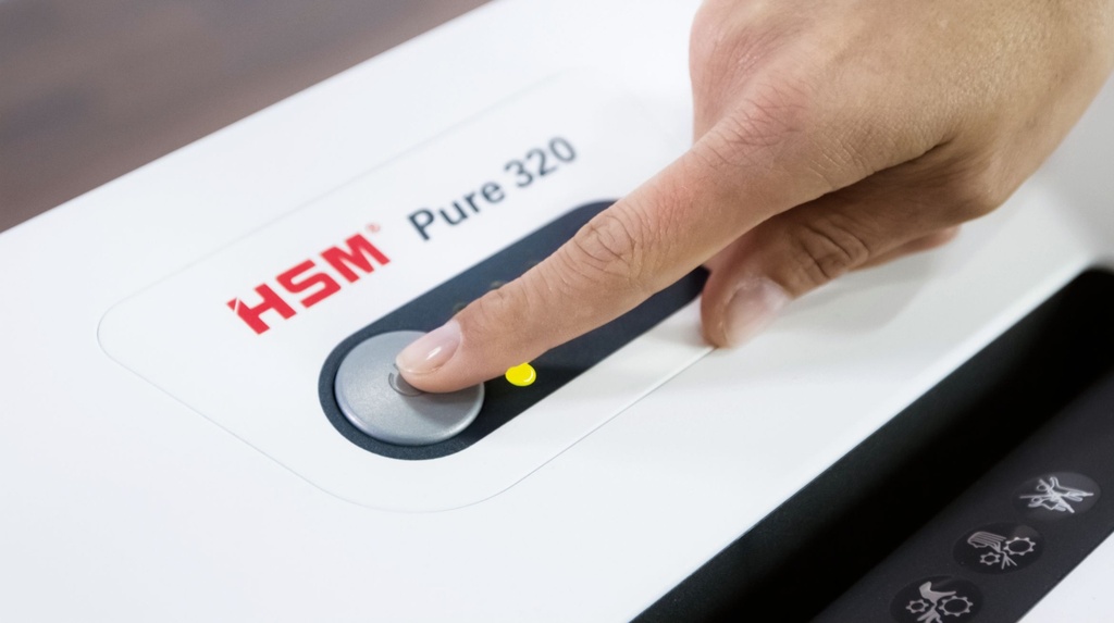 Destructora con papelera HSM Pure 320 con corte en partículas de 3,9 x 30 mm.