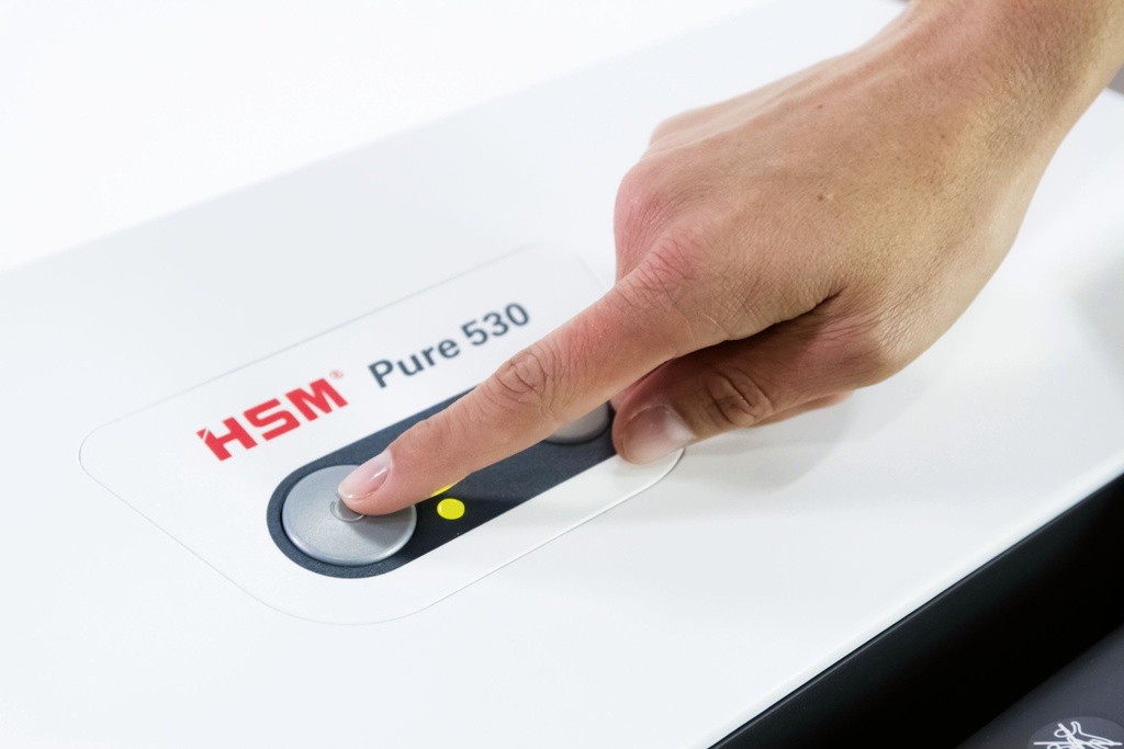 Destructora con ahorro de energía HSM Pure 530 con corte en tiras de 5,8 mm.