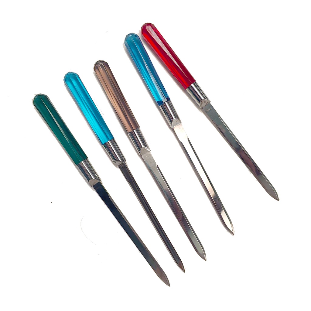 Abrecartas metálico de 245 mm con mango de plástico